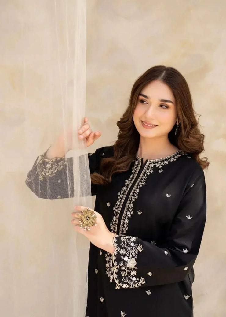 Black Hock 2 PC Stitched - Gulnaar