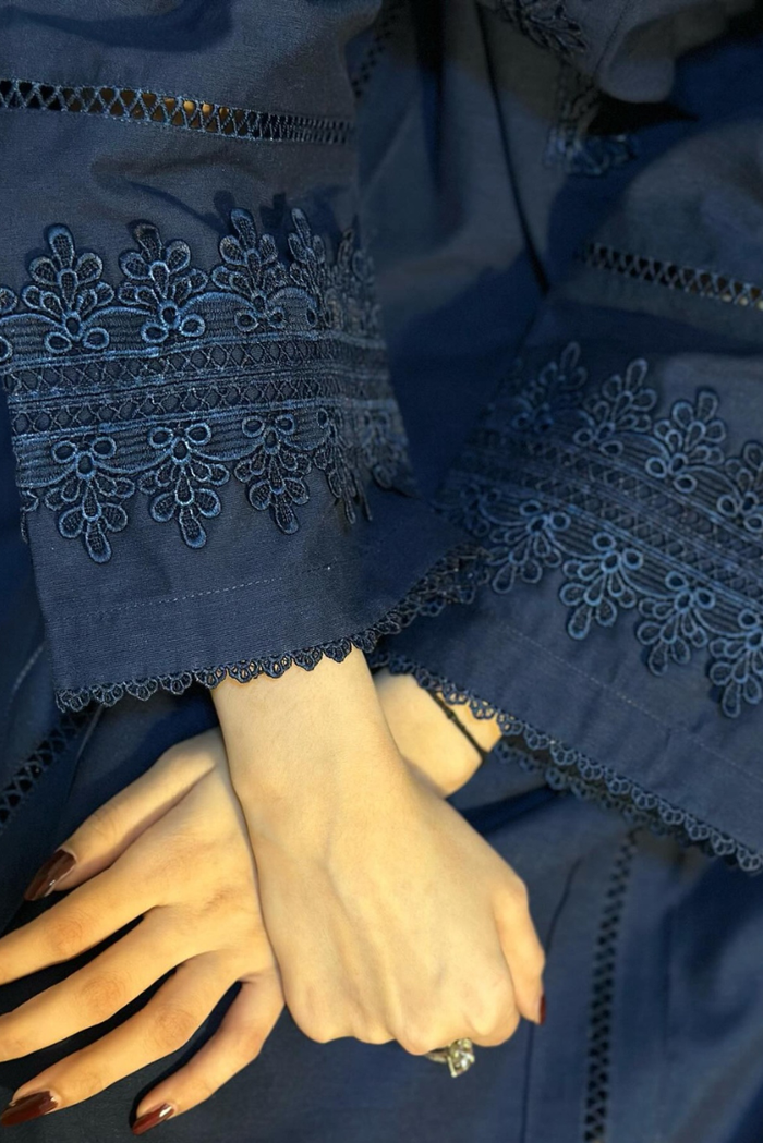 Sitara 3PC Stitched
-Gulnaar